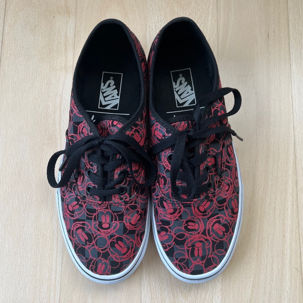 VGUC - Vans Mickey Mouse Black Checkerboard Red Mickey Face